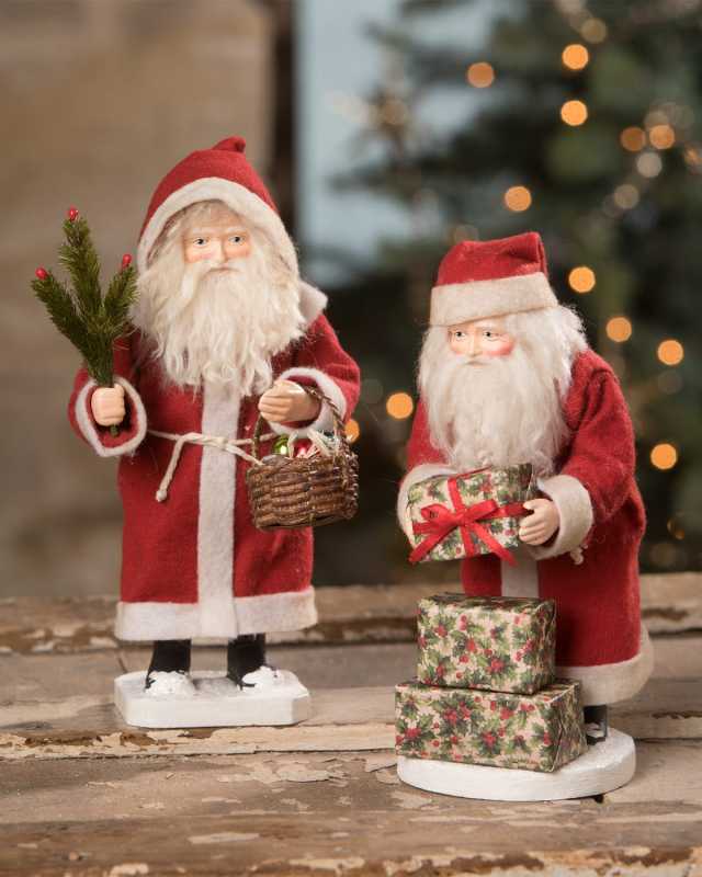 Small Vintage Santa Claus, Set of 2